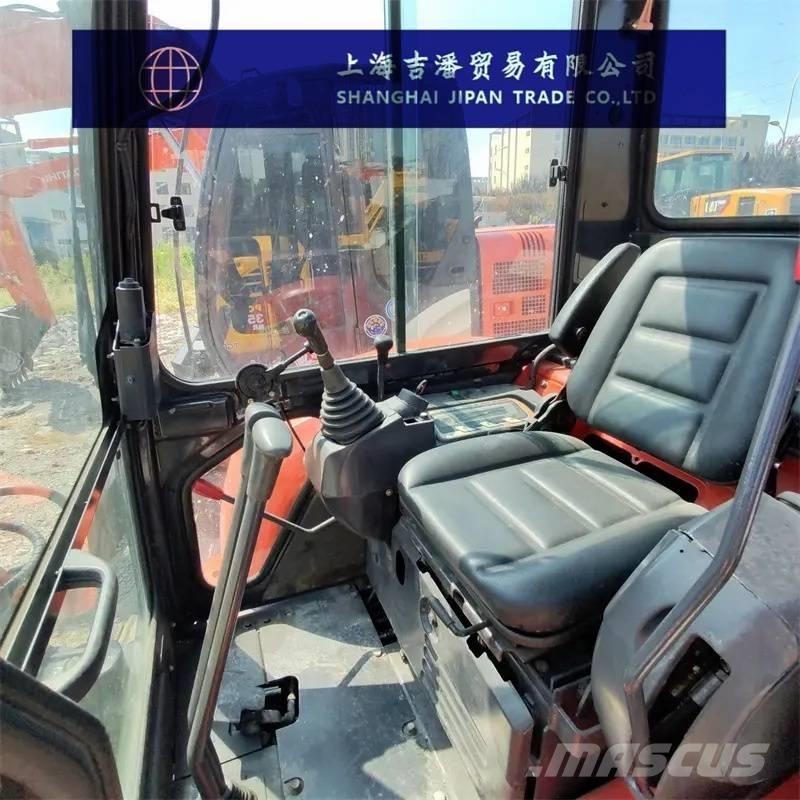 Kubota U 30 ミニ油圧ショベル 7t以下（ミニユンボ・ミニディガー）