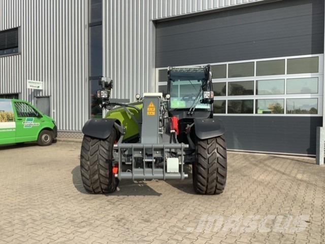 CLAAS Scorpion 741 テレスコーピックハンドラー