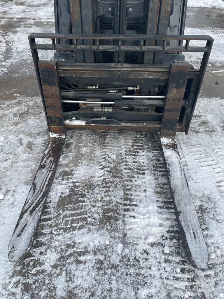 Linde e30 バッテリーフォークリフト