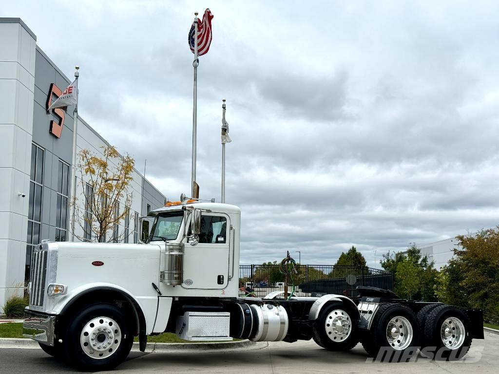 Peterbilt 389 中古トラクターヘッド | トレーラーヘッド