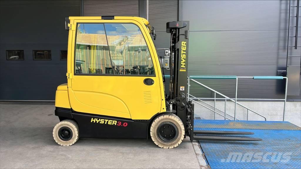 Hyster J 3.0 XN バッテリーフォークリフト