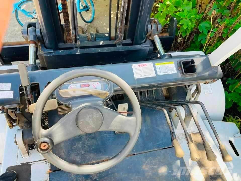 TCM FD100Z8 ディーゼル・軽油
