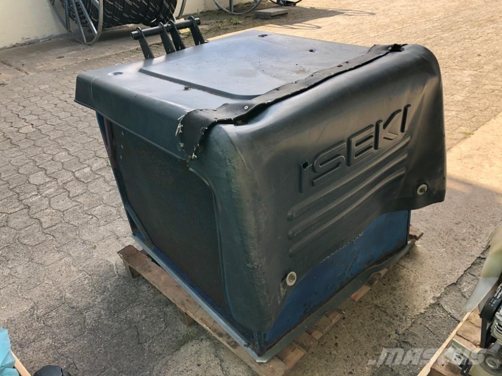 Iseki SXG 乗用・自走モア/芝刈り機