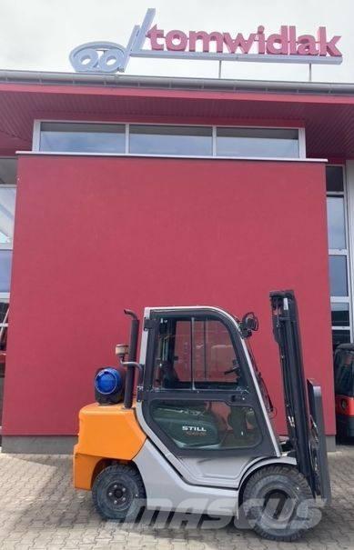 Still RC 40-35 LPGフォークリフト