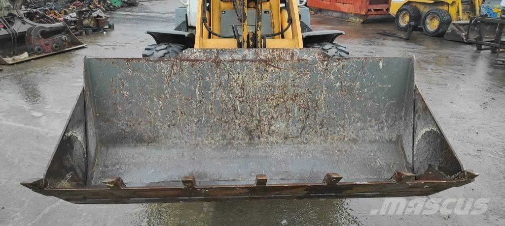 Liebherr L 506 ホイールローダー・タイヤショベル