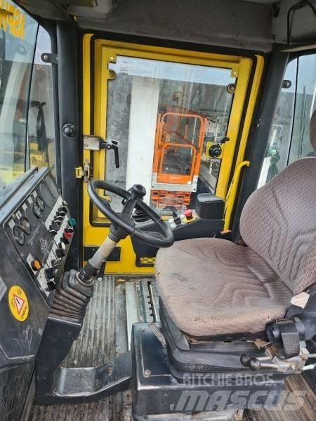 Bomag BW 174 AD タンデムローラ