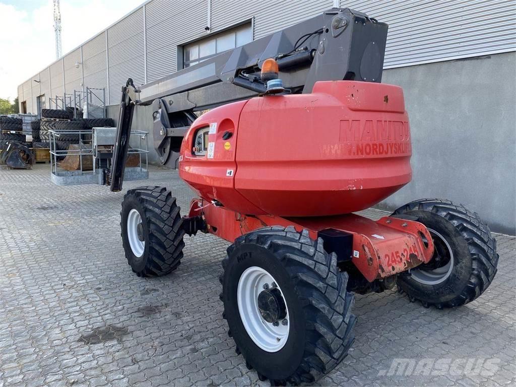 Manitou 200ATJ RC ブームリフト　屈伸型