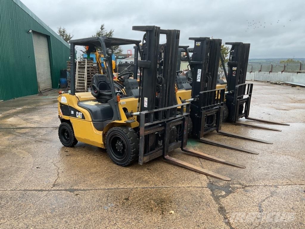 CAT DP30NT ディーゼル・軽油