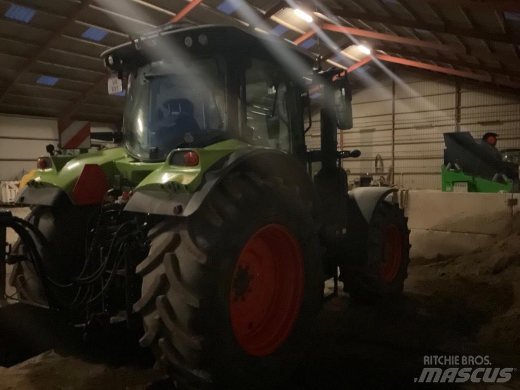 CLAAS ARION 650 cis + トラクター