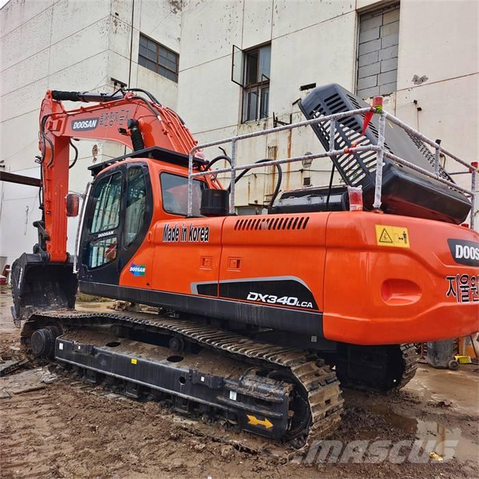Doosan DX 340 LC 大型油圧ショベル12t以上（パワーショベル・ユンボ）