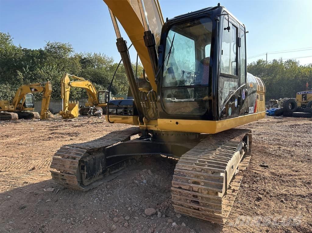 CAT 320D 大型油圧ショベル12t以上（パワーショベル・ユンボ）