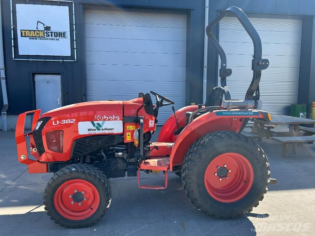 Kubota L1-382 HST コンパクトトラクター