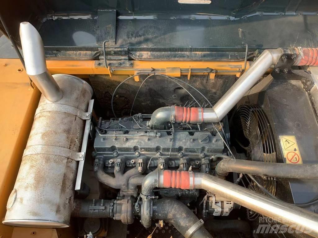 Hyundai 305LC-9T 大型油圧ショベル12t以上（パワーショベル・ユンボ）