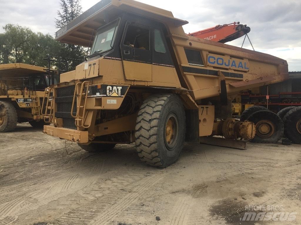 CAT 773E リジットフレーム式ダンプトラック