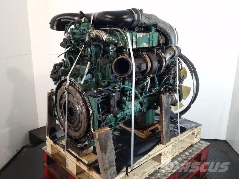 Volvo D5K 210 EUVI エンジン