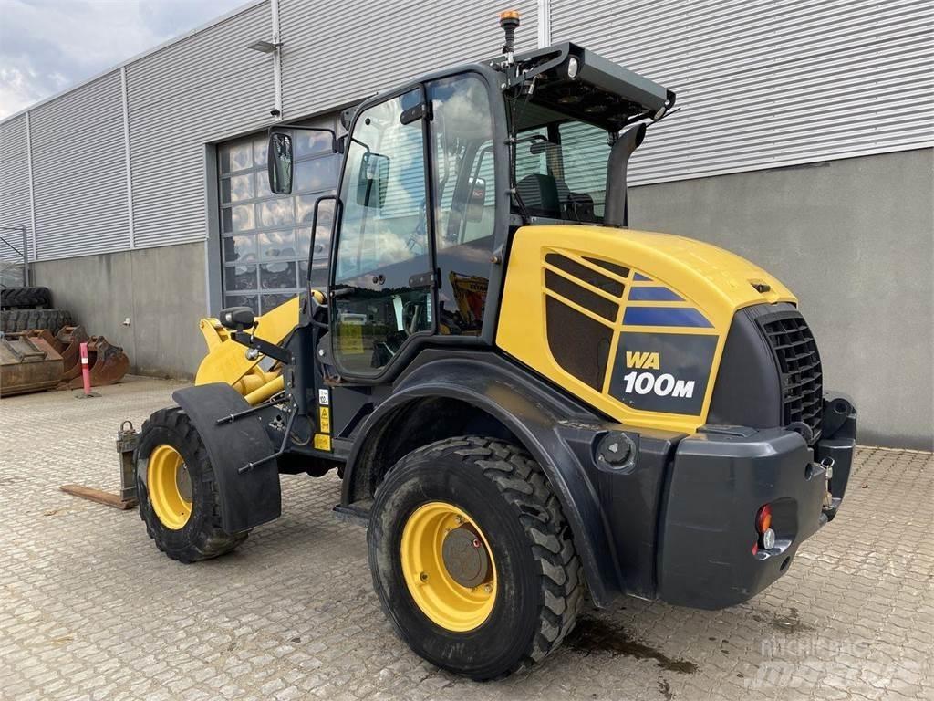 Komatsu WA100-7 多目的ローダー