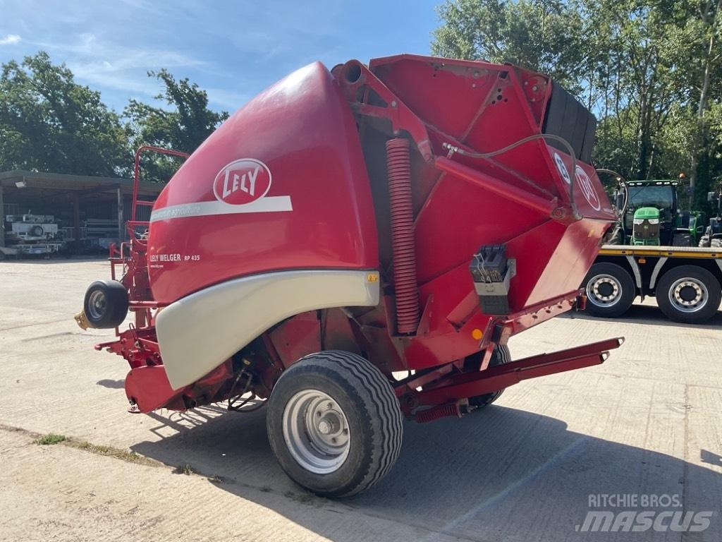 Lely WELGER RP 435 ラウンドベーラー