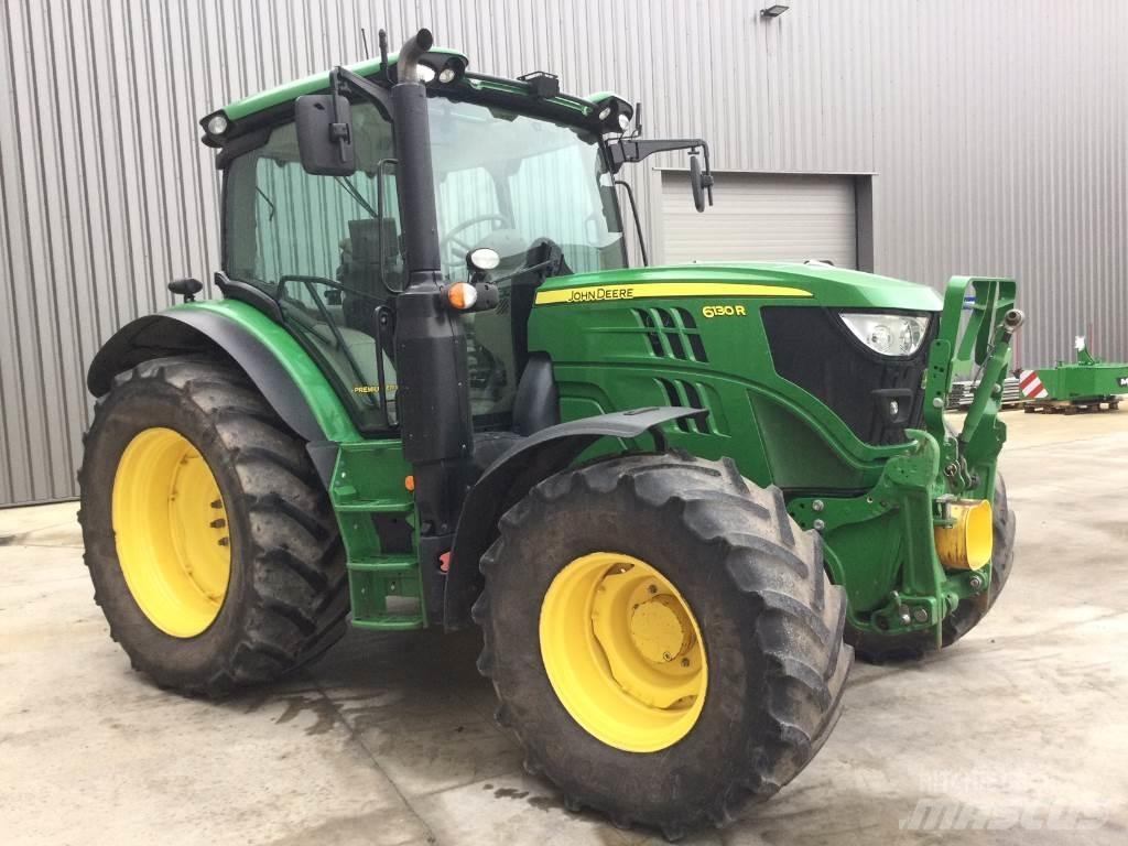 John Deere 6130R トラクター