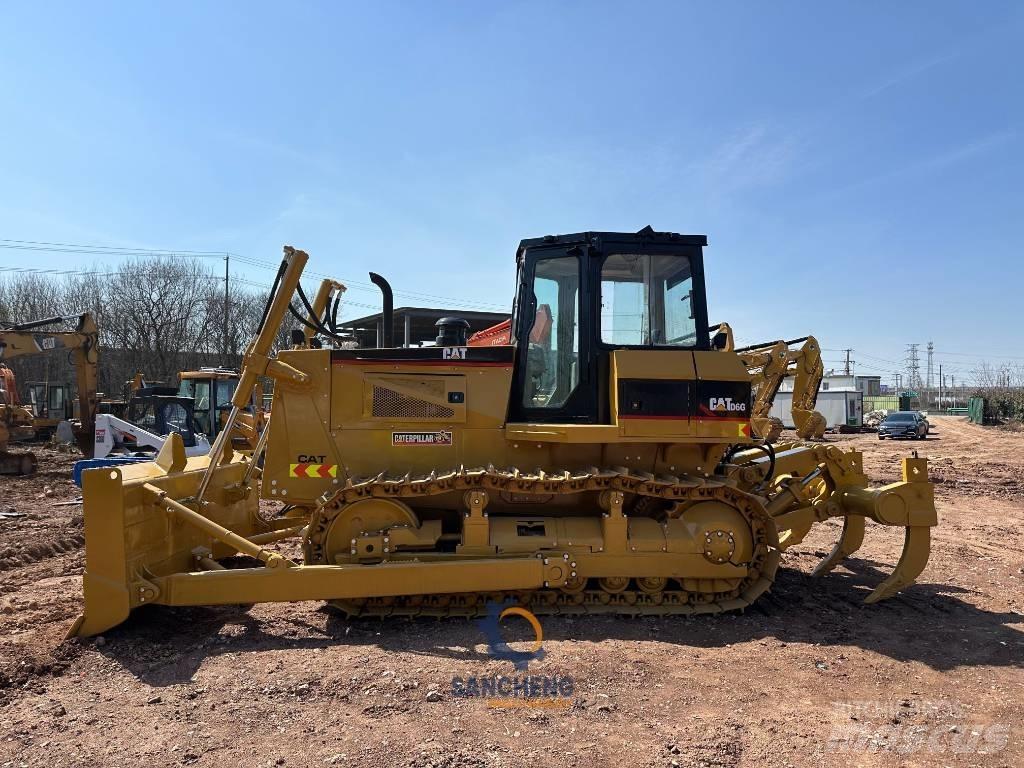 CAT D 6 G ブルドーザー