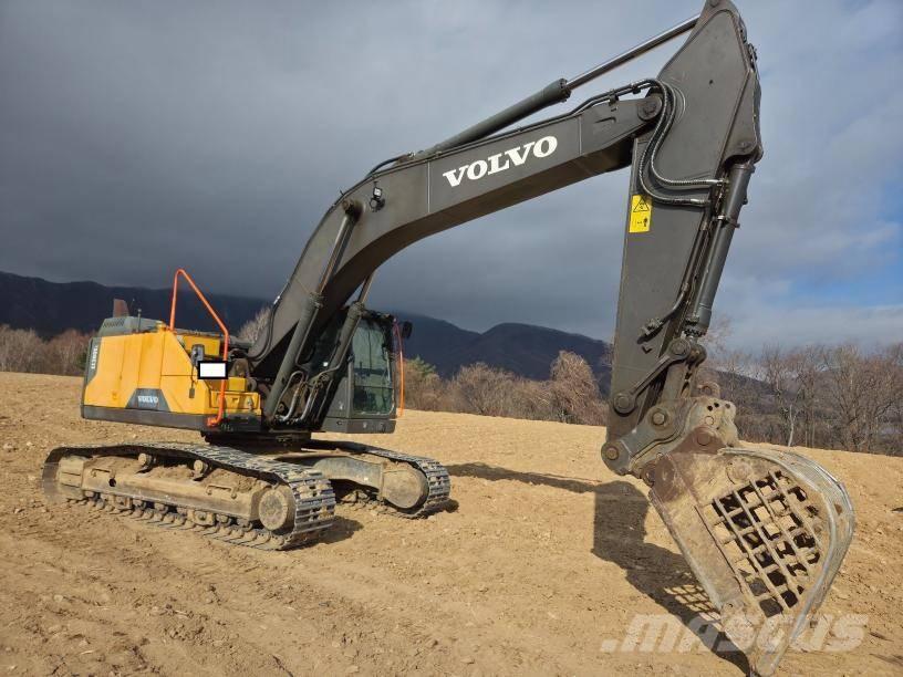 Volvo EC 300 EL 大型油圧ショベル12t以上（パワーショベル・ユンボ）