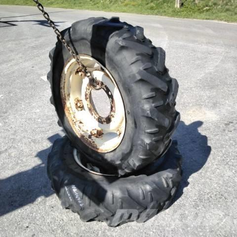 Kleber 320/85R24 タイヤ、ホイル、リム