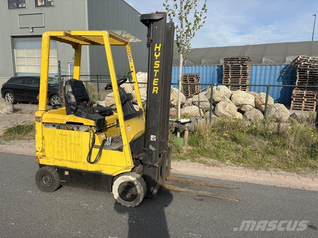 Hyster 1.50 xm バッテリーフォークリフト