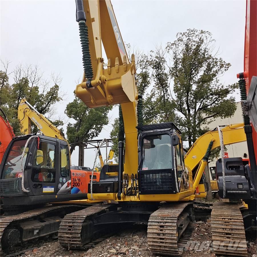 CAT 320 D 大型油圧ショベル12t以上（パワーショベル・ユンボ）