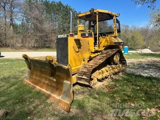 CAT D 5 M XL ブルドーザー