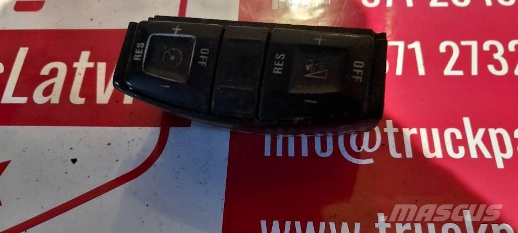 Scania R 440.   1870912 キャビン及び内装