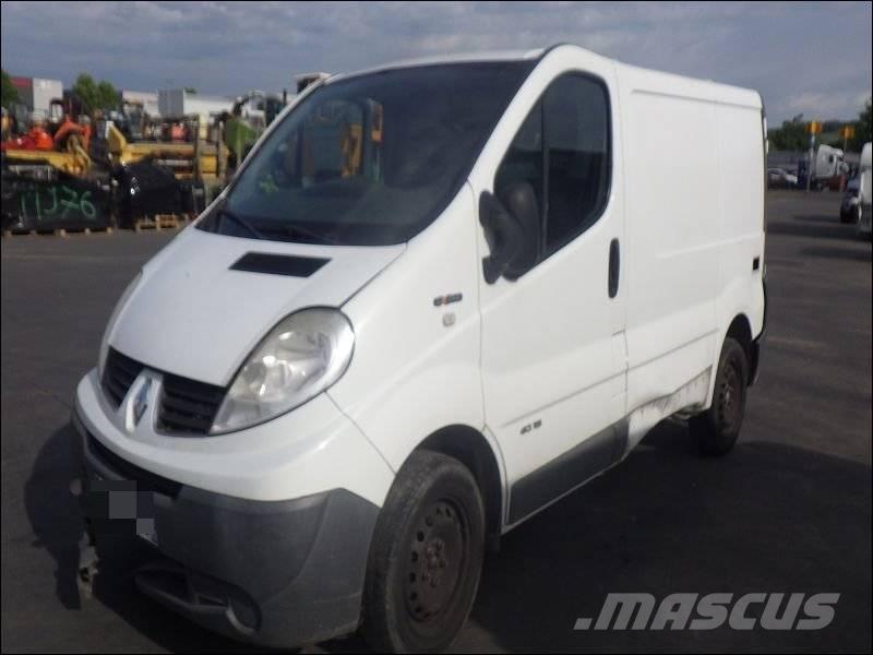 Renault Trafic 2 ボックストラック