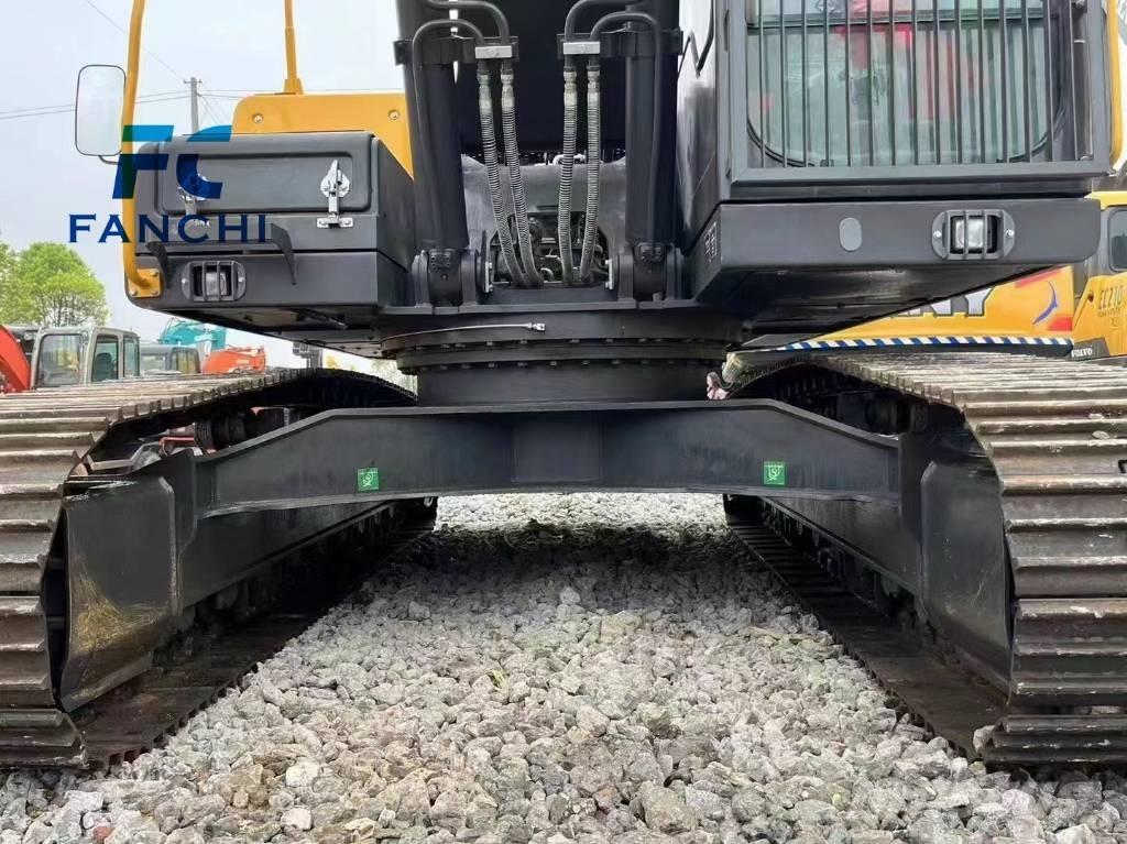 Volvo EC 240 大型油圧ショベル12t以上（パワーショベル・ユンボ）