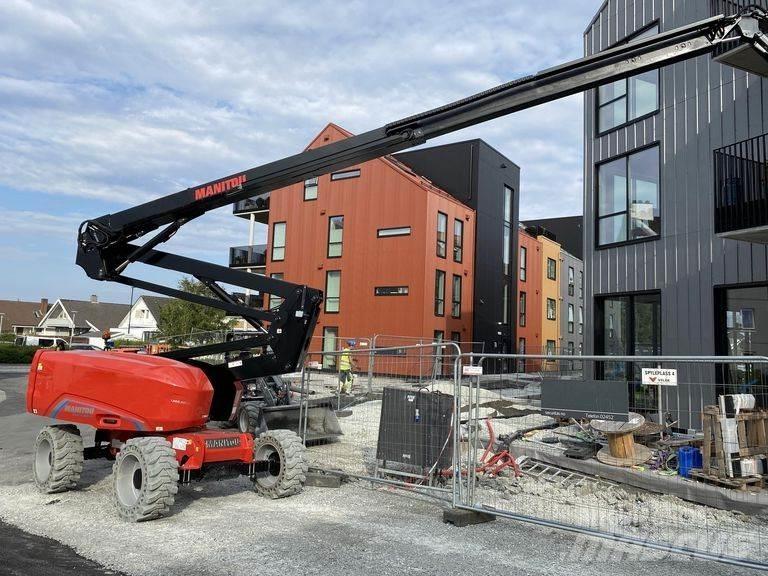 Manitou 200 ATJ E テレスコーピックハンドラー