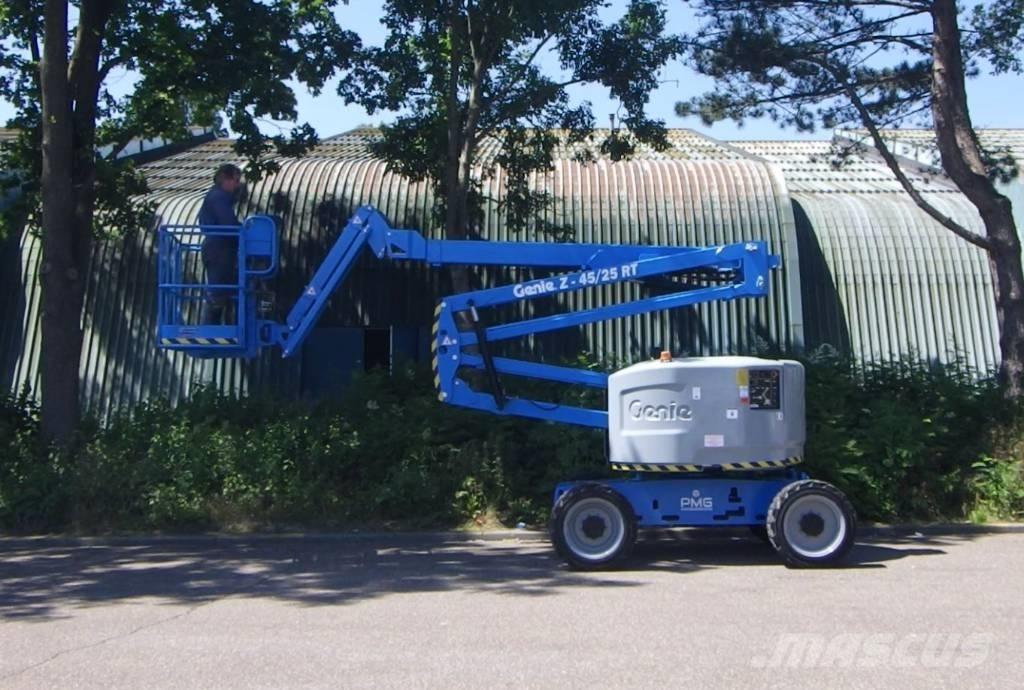 Genie Z45/25JRT ブームリフト　屈伸型