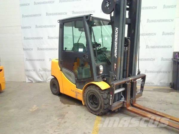 Jungheinrich DFG 430 ディーゼル・軽油