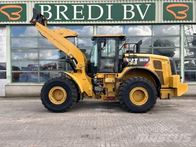 CAT 962 M ホイールローダー・タイヤショベル