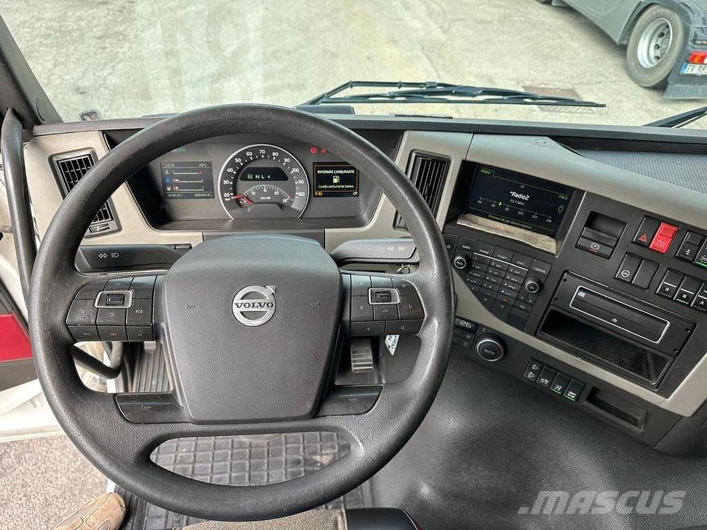 Volvo FM450 中古トラクターヘッド | トレーラーヘッド