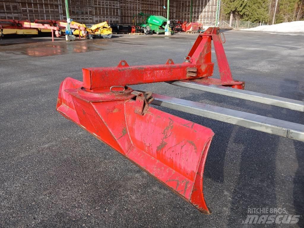 Vama 250 J 道路用レーキ
