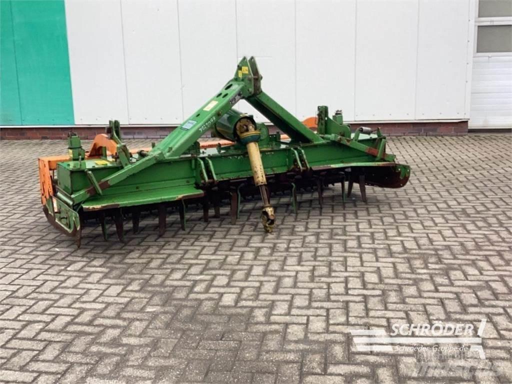 Amazone KE 303 パワーハローとロータリーハロー