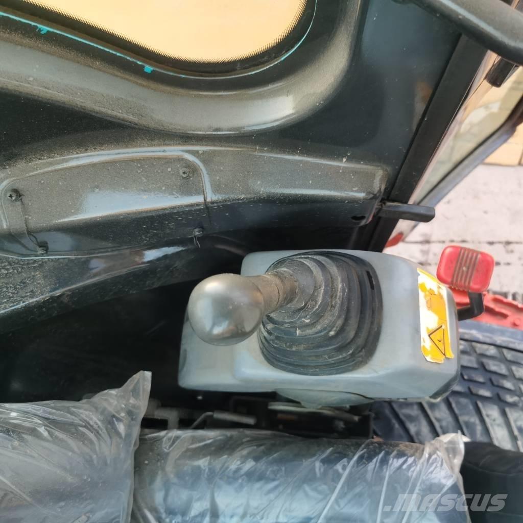 Kubota KX 155 ミニ油圧ショベル 7t以下（ミニユンボ・ミニディガー）