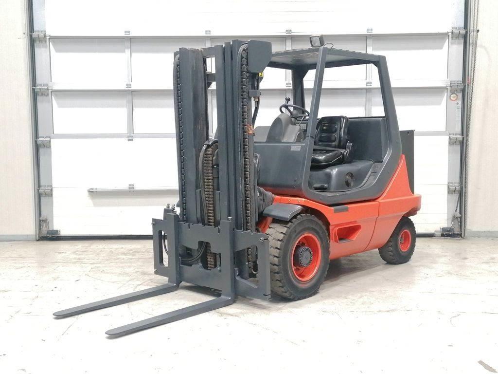 Linde E35P バッテリーフォークリフト