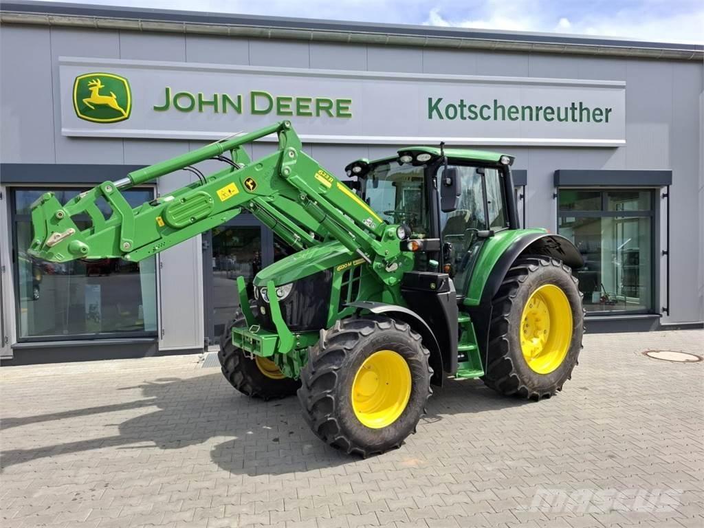 John Deere 6120M トラクター