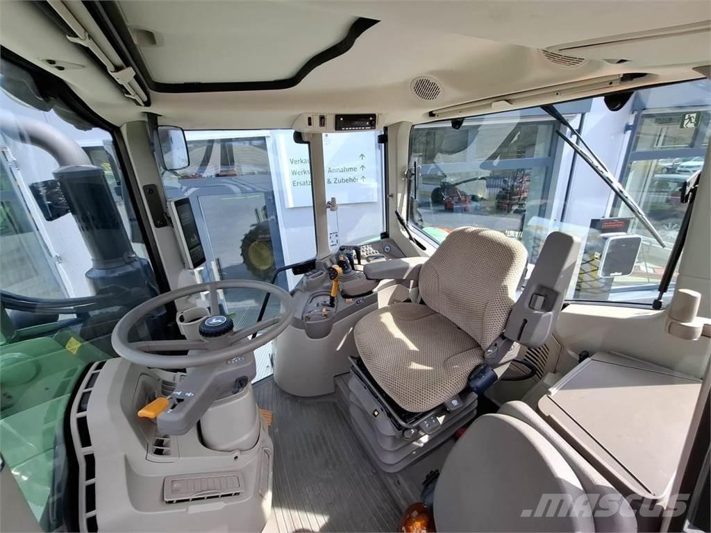 John Deere 6120M トラクター