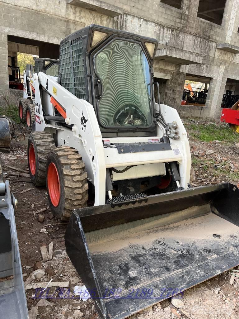 Bobcat S130 スキッドステアローダー