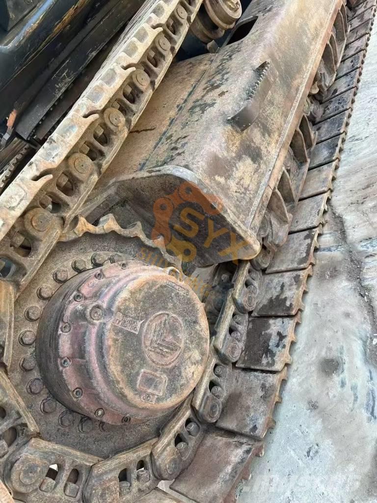 Hyundai Robex 520 VS 大型油圧ショベル12t以上（パワーショベル・ユンボ）