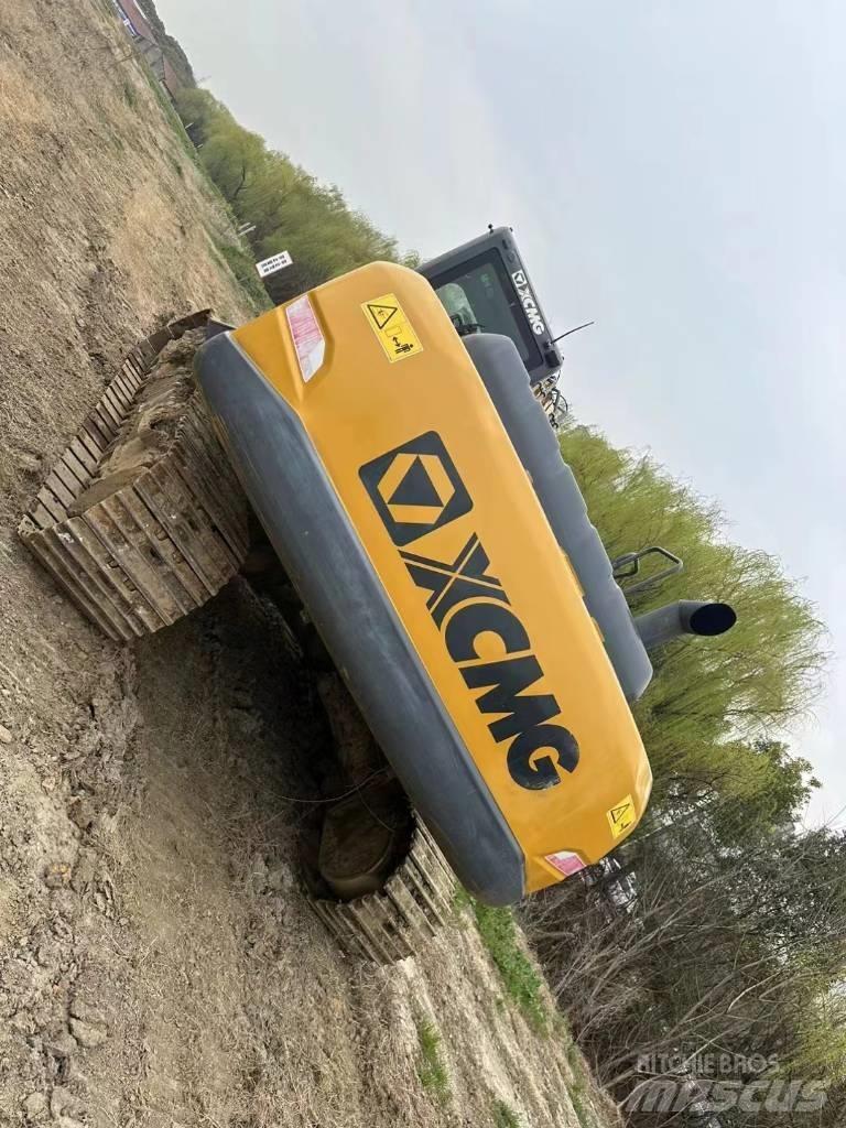 XCMG XE 245 DK 大型油圧ショベル12t以上（パワーショベル・ユンボ）