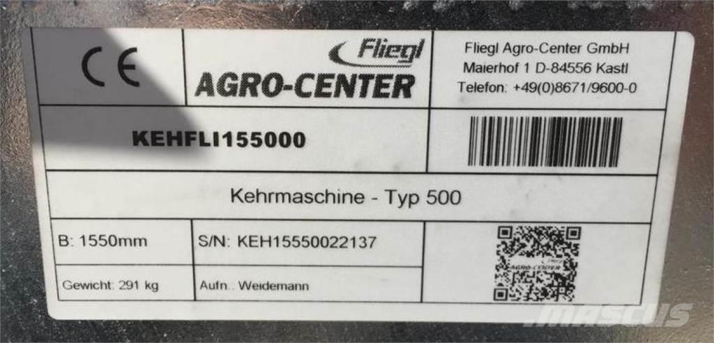 Fliegl Typ 500 路面清掃機