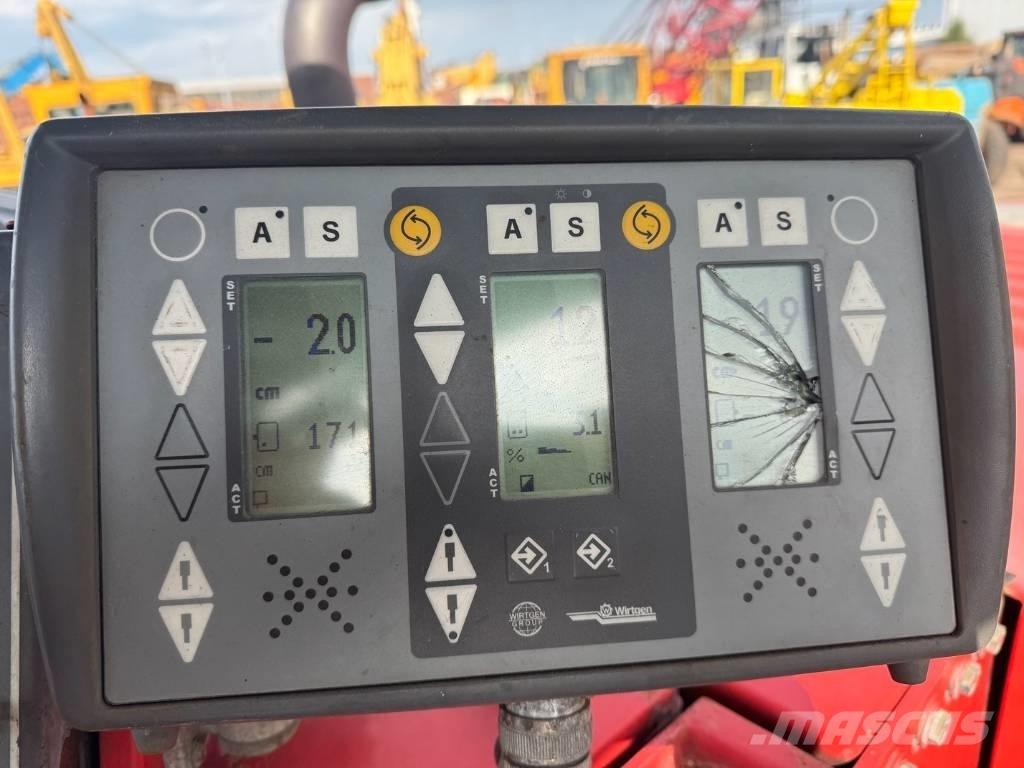 Wirtgen W 100 F アスファルトコールドミリングマシーン