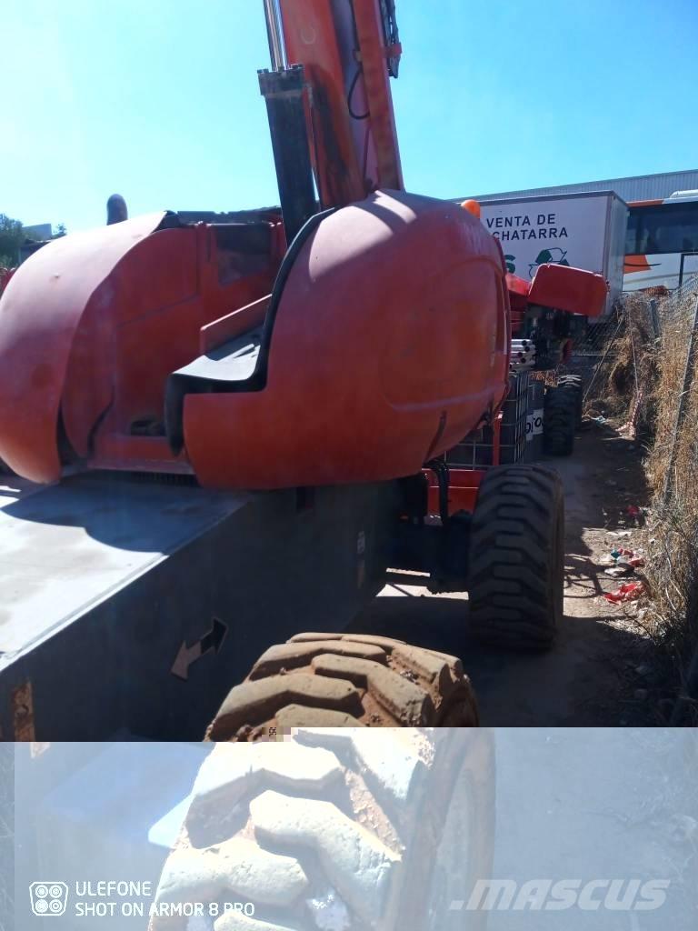 JLG 660 SJ ブームリフト　直伸型