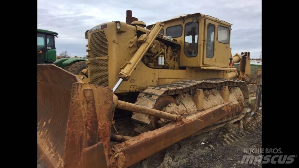 CAT D 9 G ブルドーザー
