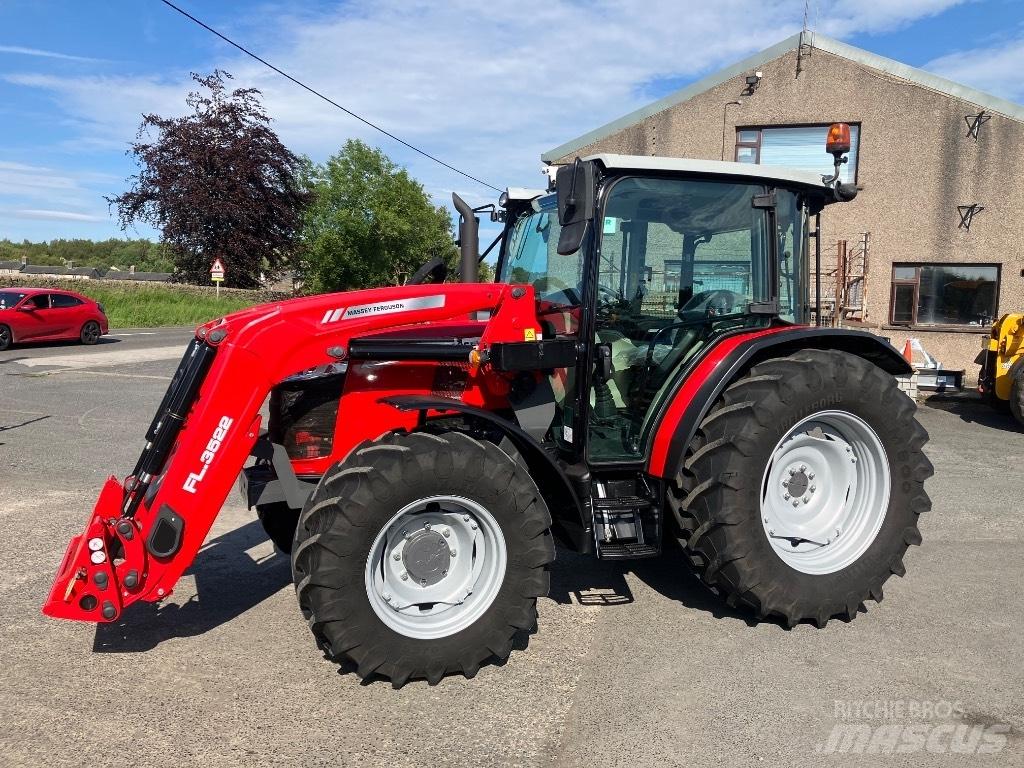 Massey Ferguson 4709 トラクター